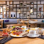 Rvhotels Broquetas Termal Otel Caldes De Montbui